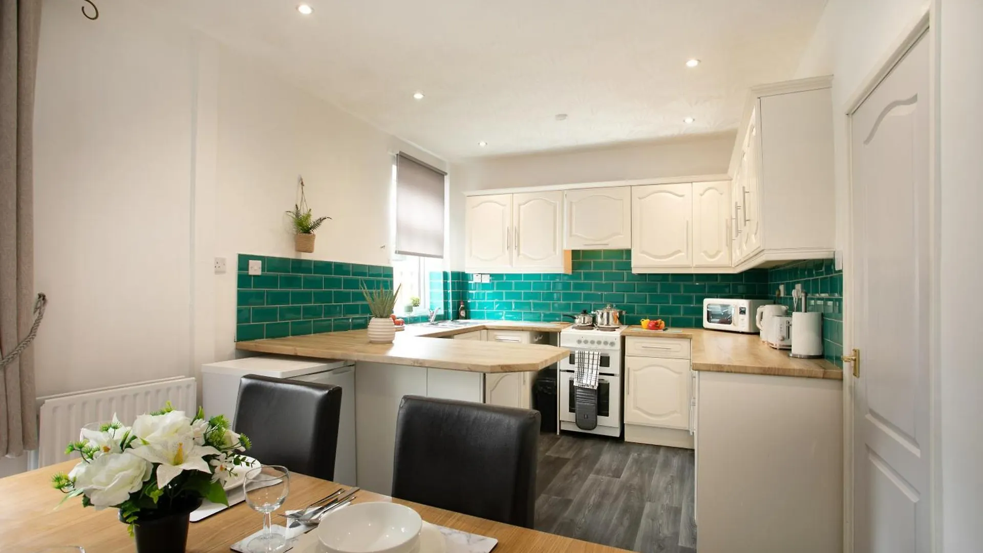 Holiday home Manvers House, Rotherham For Contractors, Families, Free Parking Wifi Wath upon Dearne United Kingdom